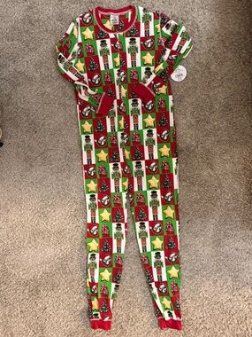 Buc-ees onsie Christmas PJs Adult M